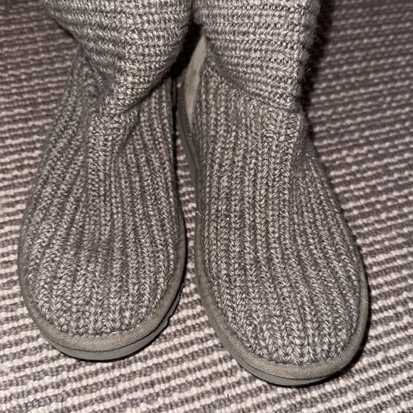 Grey Knit Ugg Boots - Picture 5 of 7